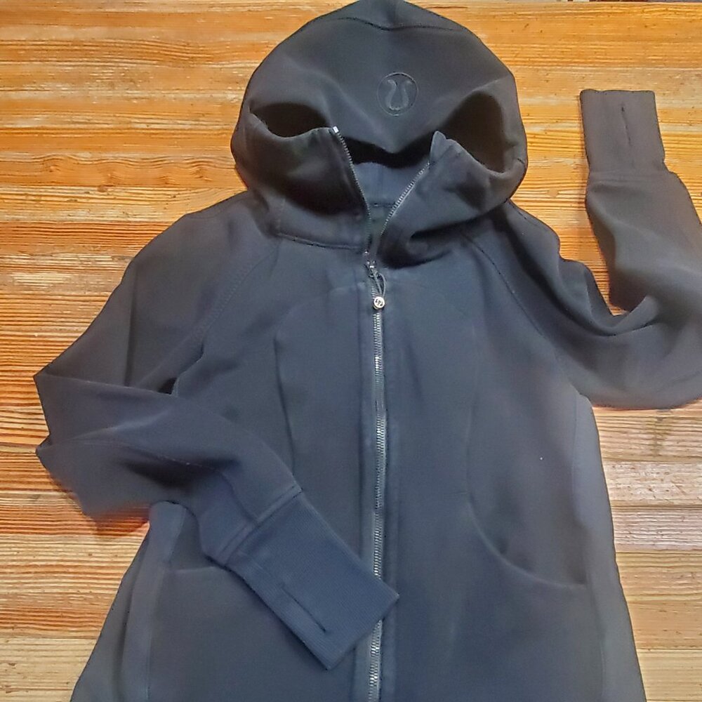 Lululemon full zip hooded jacket